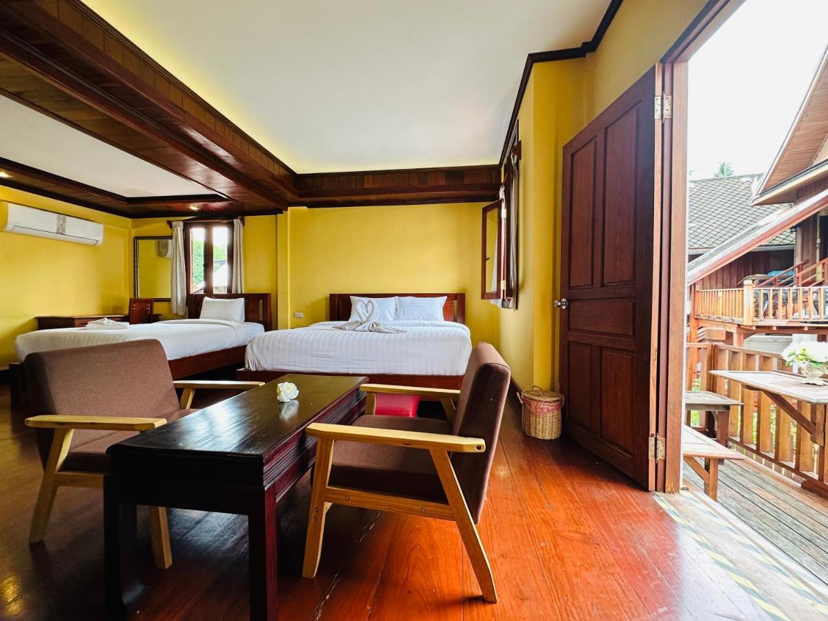 Luxury Triple Room